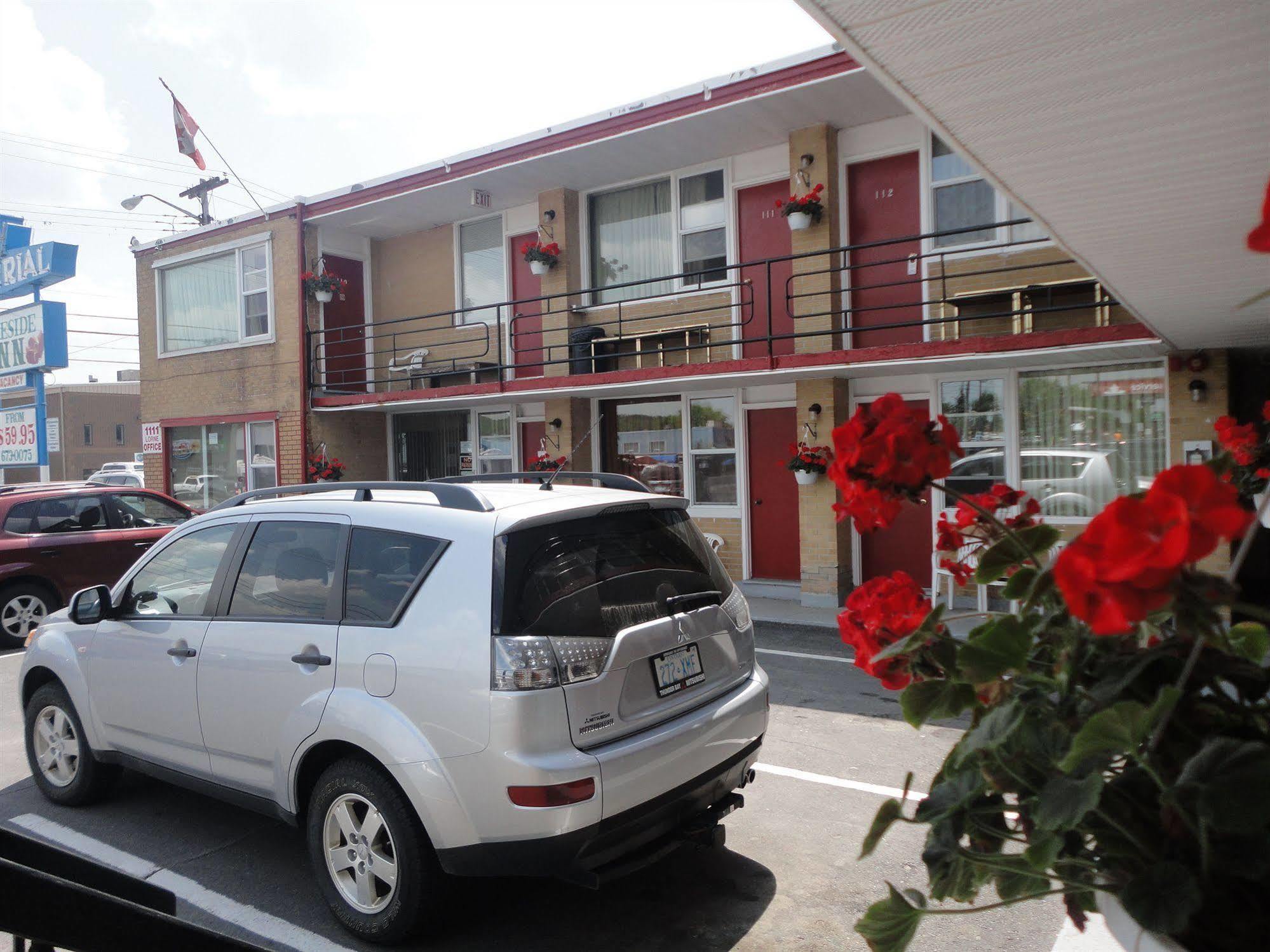 Imperial Fireside Inn Sudbury Esterno foto