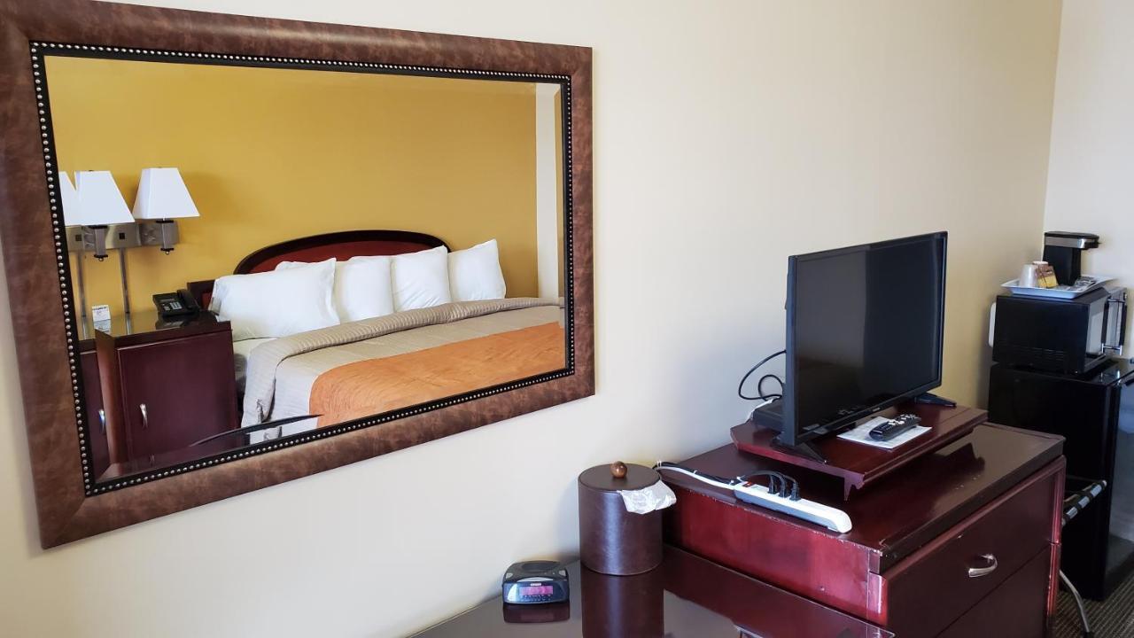 Imperial Fireside Inn Sudbury Esterno foto