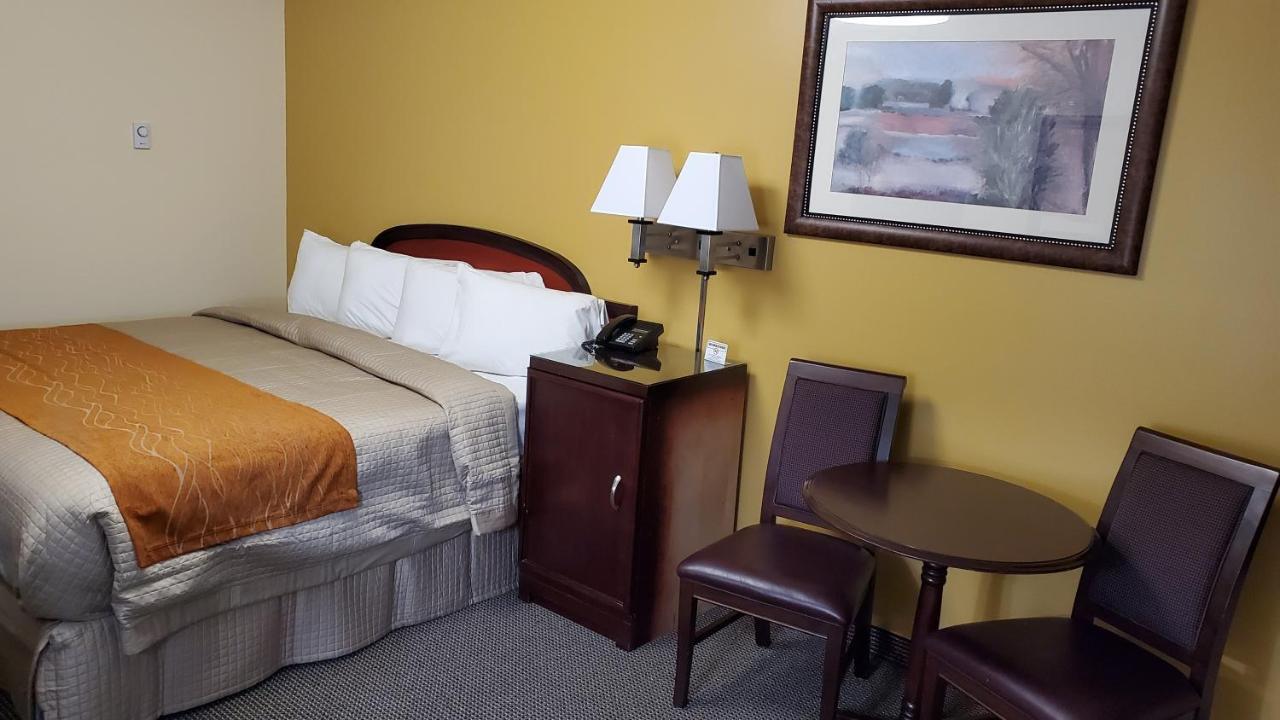 Imperial Fireside Inn Sudbury Esterno foto