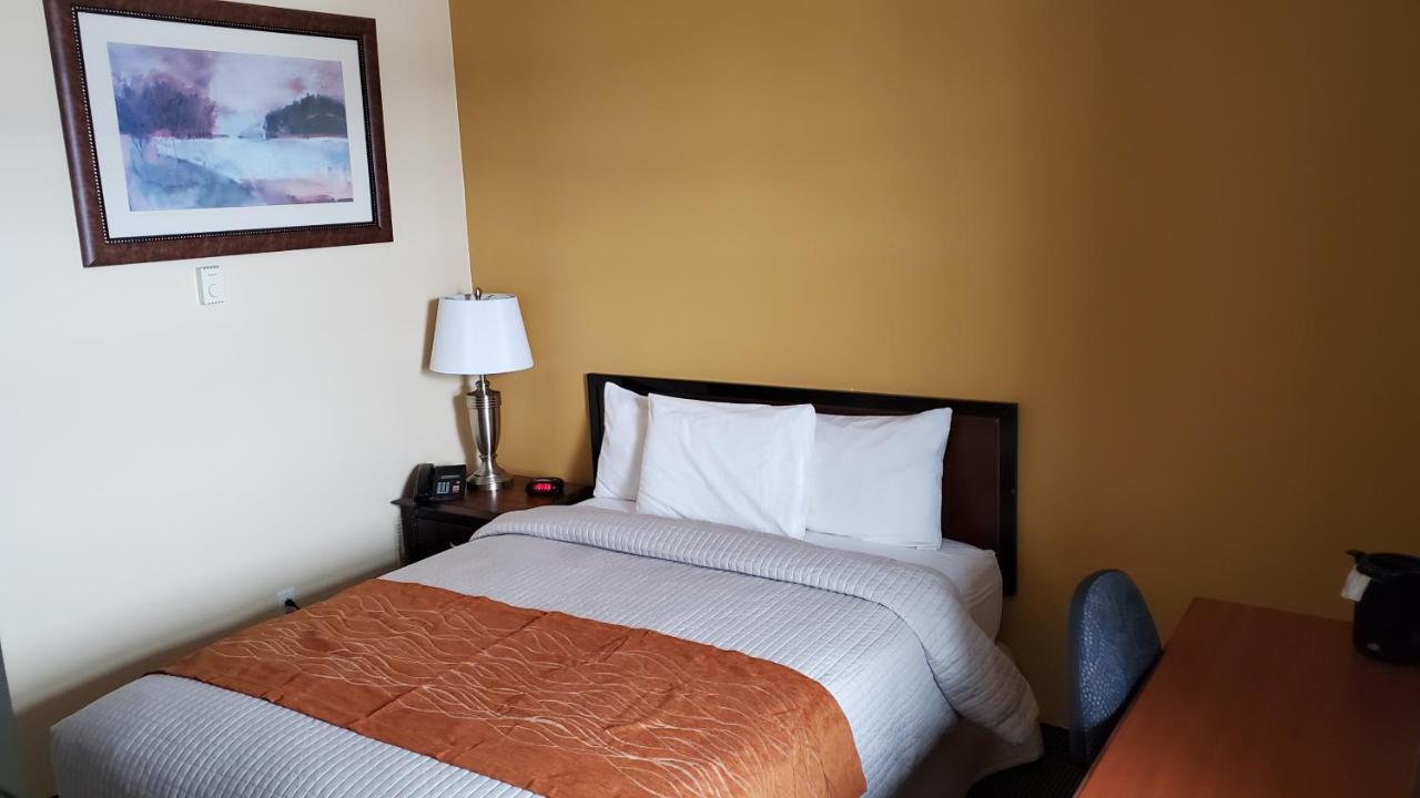 Imperial Fireside Inn Sudbury Esterno foto